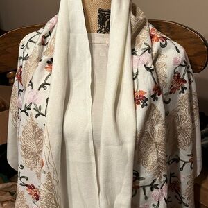 Urban Coco Womens Embroidered Tassel Shawl Scarf Oversize